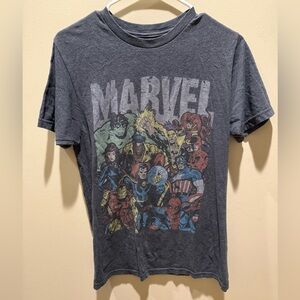 ⭐️3 for $15, 5 for $20⭐️ Marvel Graphic T-Shirt Adult Small Gray